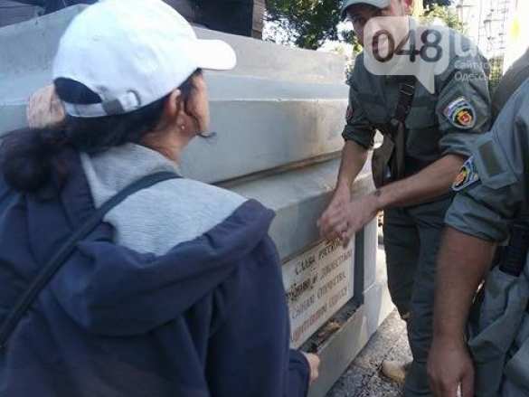 Майдановцам не удалось замазать грязью славу русского оружия в Одессе (ФОТО) | Русская весна