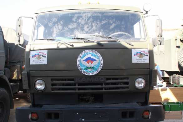 Конвой надежды: Российские военные прибыли в освобождённый от «Аль-Каиды» город в Хаме (ФОТО) | Русская весна