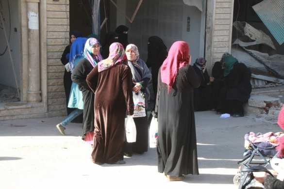 Конвой надежды: Российские военные прибыли в освобождённый от «Аль-Каиды» город в Хаме (ФОТО) | Русская весна