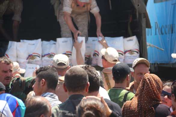 Русские миротворцы: Россия делает жизнь сирийских детей чуточку счастливее (ФОТОРЕПОРТАЖ) | Русская весна