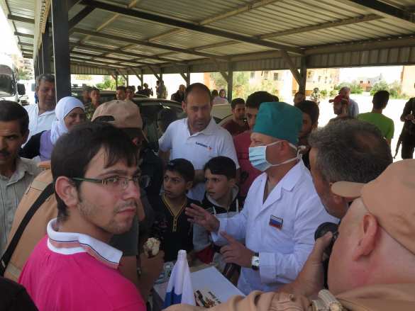 Спецоперация ВС России в Дамаске: в селение, окруженное 2000-ми боевиков, доставлена помощь — эксклюзив «Русской Весны» (ФОТО) | Русская весна