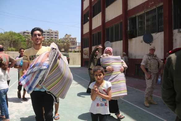 “Russia, Russia!” - Idlib’s children saved from islamists meet Russian soldiers (PHOTO) | Русская весна