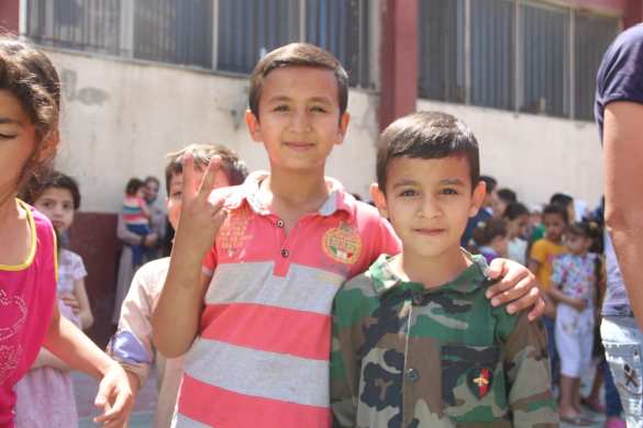 “Russia, Russia!” - Idlib’s children saved from islamists meet Russian soldiers (PHOTO) | Русская весна