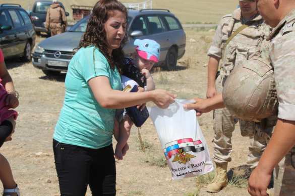 Сирия: Бедуины устроили праздник из-за приезда конвоя Минобороны России (ФОТО, ВИДЕО) | Русская весна