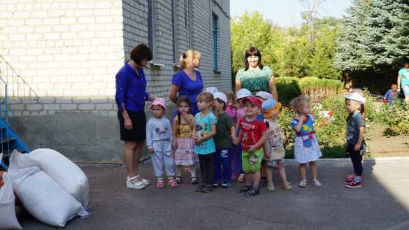 Армия ДНР и «Боевое братство» оказали гуманитарную помощь детским садам и семьям погибших бойцов (ФОТО, ВИДЕО) | Русская весна