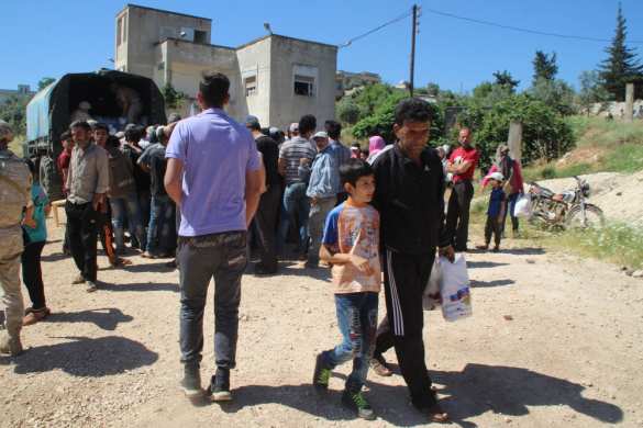 «Thank you, Russia!» — hearty welcome Russian Army&#039;s military convoy from the Arabs (PHOTOS) | Русская весна