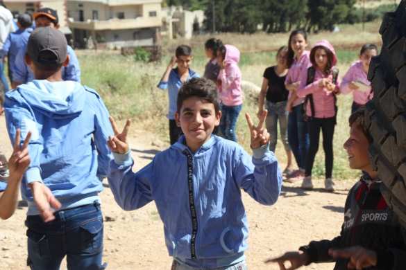 «Thank you, Russia!» — hearty welcome Russian Army&#039;s military convoy from the Arabs (PHOTOS) | Русская весна