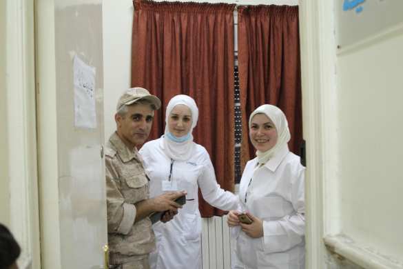 Трогательные кадры: Российские военные посетили тяжелобольных детей в Алеппо (ФОТО, ВИДЕО) | Русская весна