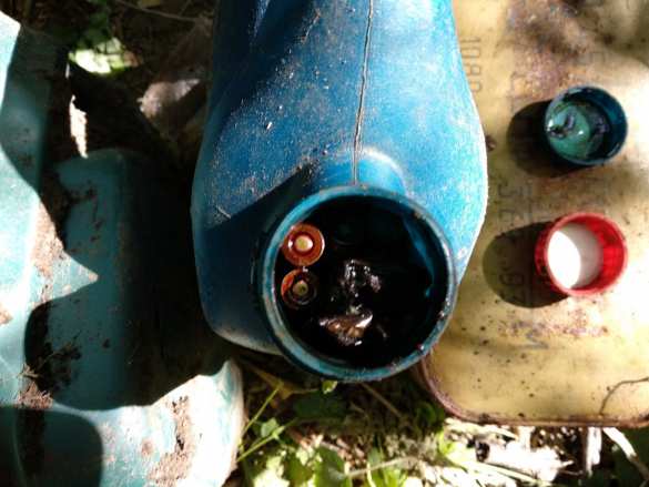 В ЛНР у местного жителя изъят арсенал с оружием и наркотики (ФОТО) | Русская весна