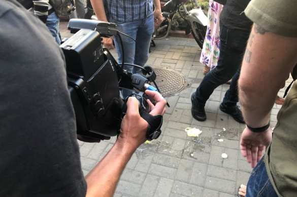 Порошенко забросали яйцами после допроса (+ВИДЕО, ФОТО) | Русская весна