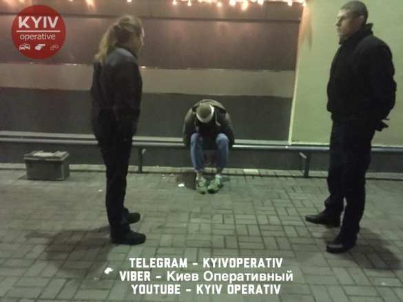 В Киеве «ветеран АТО» напал с ножом на «сепаратистов» и полицию (ФОТО, ВИДЕО) | Русская весна