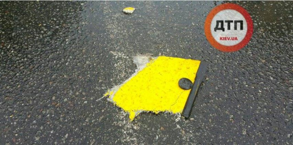 В Киеве вооруженный мужчина угнал маршрутку (+ВИДЕО, ФОТО) | Русская весна