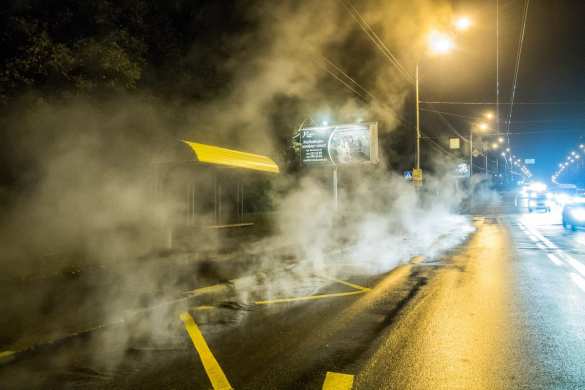 Кто сказал, что в Киеве нет горячей воды? В Киеве прорвало трубы с горячей водой (ФОТО) | Русская весна