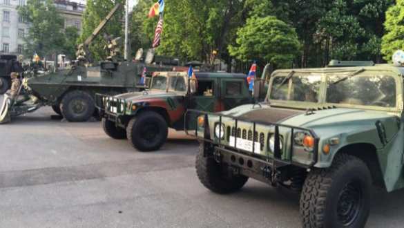 В Кишинев прибыли солдаты и военная техника США (ФОТО) | Русская весна