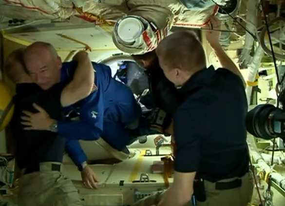 Экипаж космонавтов-«бурлаков» успешно прибыл на МКС (ФОТО, ВИДЕО) | Русская весна