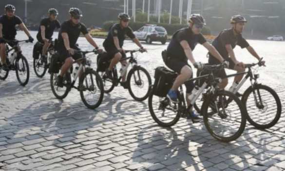 Крестный ход в Киеве двинулся в сторону Владимирской горки. Смотрите и комментируйте с «Русской Весной» (ПРЯМАЯ ТРАНСЛЯЦИЯ, ФОТО) | Русская весна