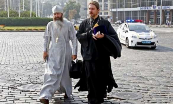 Крестный ход в Киеве двинулся в сторону Владимирской горки. Смотрите и комментируйте с «Русской Весной» (ПРЯМАЯ ТРАНСЛЯЦИЯ, ФОТО) | Русская весна