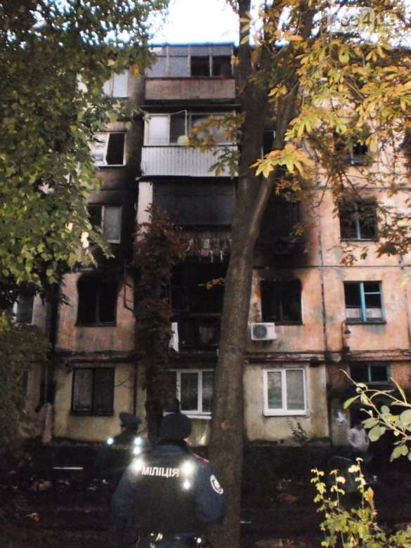 В Кривом Роге прогремел взрыв в жилом доме. Есть пострадавшие (ФОТОЛЕНТА) | Русская весна