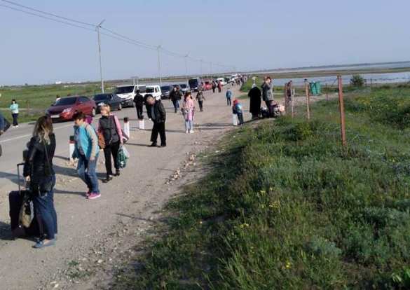 Очереди в Крым: взгляд изнутри (ФОТО) | Русская весна