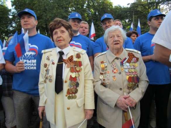 Сегодня Российский Крым впервые празднует День Флага РФ (фото) | Русская весна