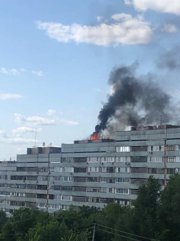 Мощный взрыв в Луганске — подробности (ФОТО, ВИДЕО) | Русская весна