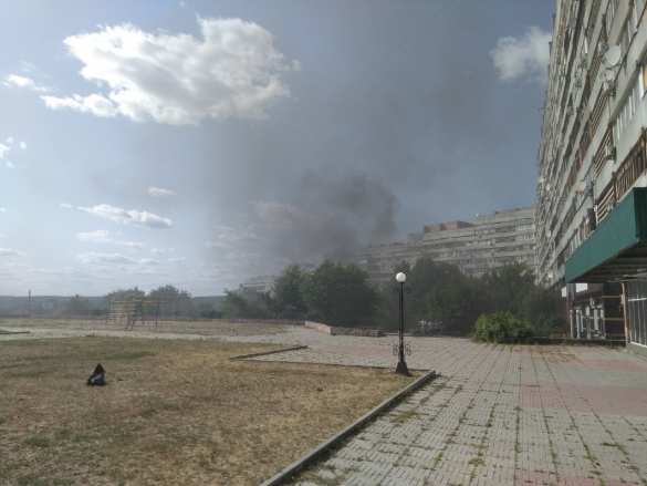 Мощный взрыв в Луганске — подробности (ФОТО, ВИДЕО) | Русская весна