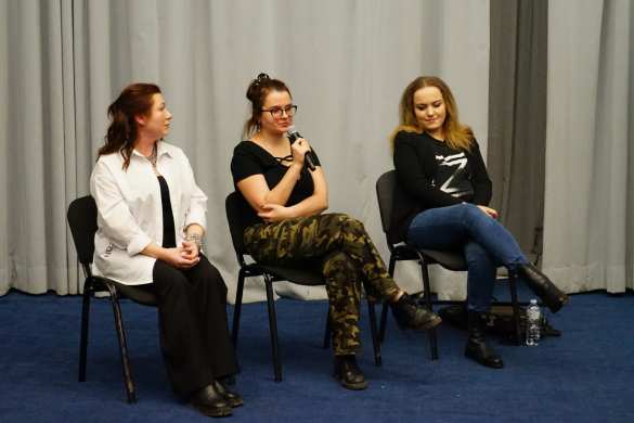 Известная скрипачка рассказала, почему отказалась от успеха на Западе ради концертов на фронте (ФОТО) | Русская весна