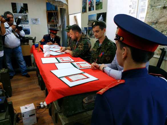 ЛНР: Легендарный комбриг «Призрака» (ФОТО) | Русская весна