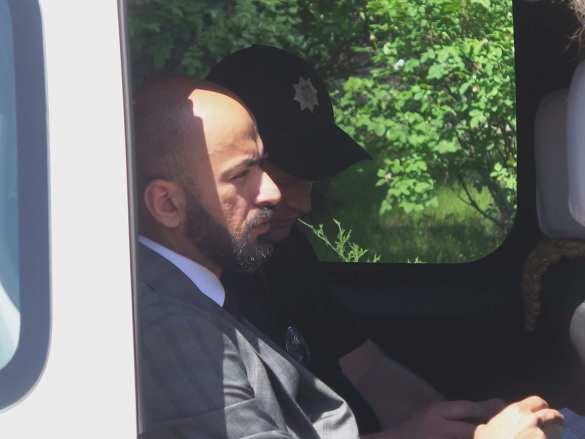 У брата Найема от суда в Киеве угнали мотоцикл (ФОТО) | Русская весна