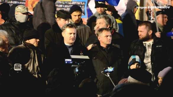 На третьем Майдане продолжают оставаться люди (ФОТО, ВИДЕО) | Русская весна