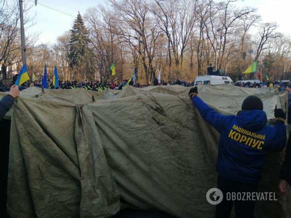 Майдан в Киеве: тысячи протестующих собрались у стен Рады (+ФОТО, ПРЯМАЯ ТРАНСЛЯЦИЯ) | Русская весна