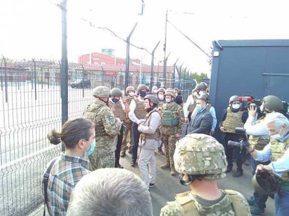 Главы МИД Бенилюкса похвалили Зеленского за Донбасс (ФОТО) | Русская весна