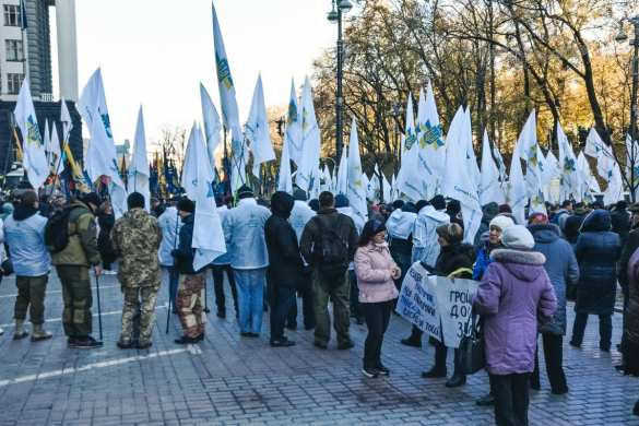 Это Украина: у кабмина митингуют люди-куры и неонацисты (ФОТО, ВИДЕО) | Русская весна