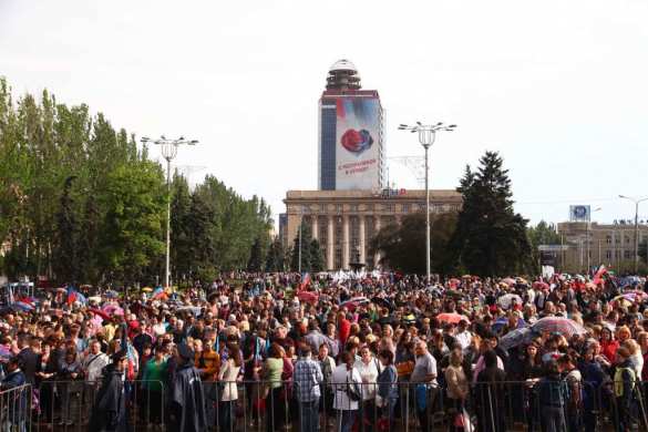 Донбасс помнит: митинг памяти жертв первого авианалёта на Донецк (ФОТО, ВИДЕО) | Русская весна