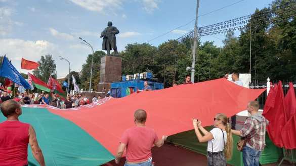 Белоруссия вышла на митинги за Лукашенко (+ФОТО, ВИДЕО) | Русская весна