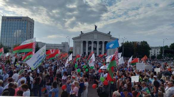 Белоруссия вышла на митинги за Лукашенко (+ФОТО, ВИДЕО) | Русская весна