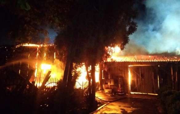 «Это террор» — УПЦ о поджогах храмов (ФОТО, ВИДЕО) | Русская весна