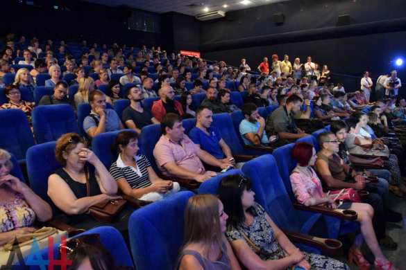 «Донецк — моя Спарта»: в столице ДНР состоялась премьера фильма о войне (ФОТО, ВИДЕО) | Русская весна