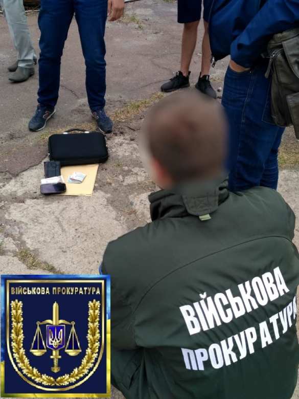 Офицер ВСУ за деньги пускал на военный аэродром поиграть в пейнтбол (ФОТО) | Русская весна