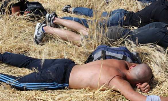 Украинская полиция жестоко избила и разогнала «атошников» (ФОТО, ВИДЕО 18+) | Русская весна