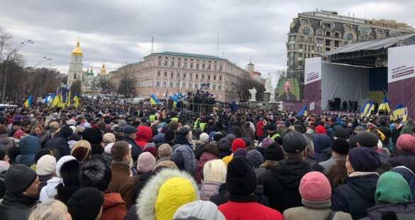 Империя готовит ответный удар: в оцепленный центр Киева свозят людей (ФОТО, ВИДЕО) | Русская весна
