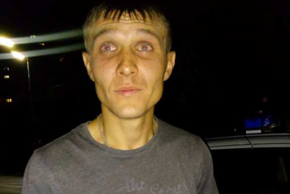 В Киеве мужчина изнасиловал женщину на глазах у её друзей и дочери (ФОТО, ВИДЕО) | Русская весна