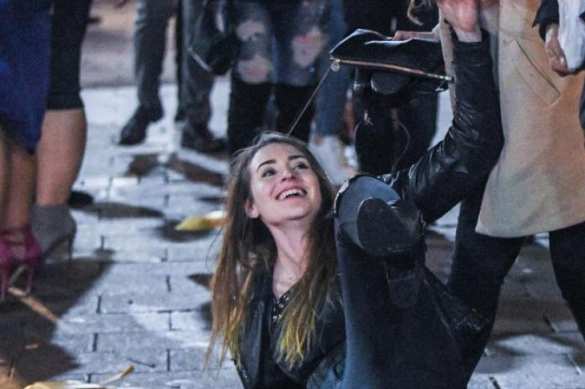 Полуголые девушки, мордобой и завалы из пьяных тел: как отпраздновали Новый год в Британии (ФОТО) | Русская весна