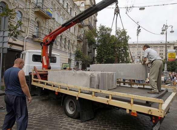 Подкупом и угрозами в Киеве Майдан опять стал майданом. Надолго ли? (фото лента) | Русская весна
