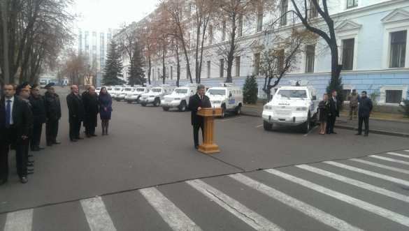 В ОБСЕ уличили Порошенко во лжи: уже месяц наблюдатели ждут «переданные» Киевом броневики (фото) | Русская весна