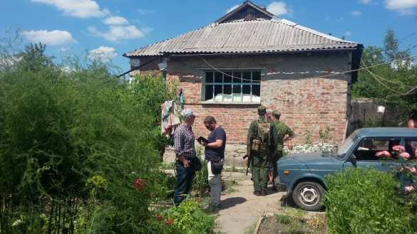 Обстрелами ВСУ за сутки в Горловке повреждены 15 домов и водовод (ФОТО) | Русская весна