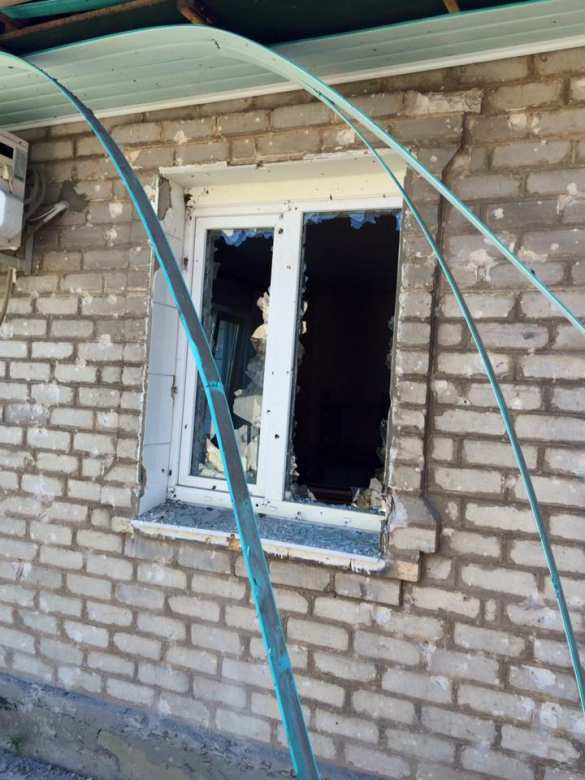 Ночной обстрел Донецка: ранена женщина, разбиты дома (ФОТО, ВИДЕО) | Русская весна