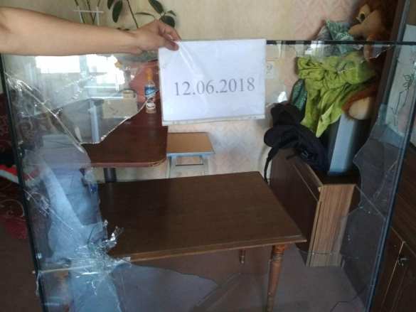 Последствия разрушительного обстрела Докучаевска украинскими оккупантами (ФОТОРЕПОРТАЖ) | Русская весна