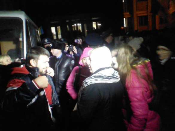 В Одессе требовали света от губернатора (фото) | Русская весна