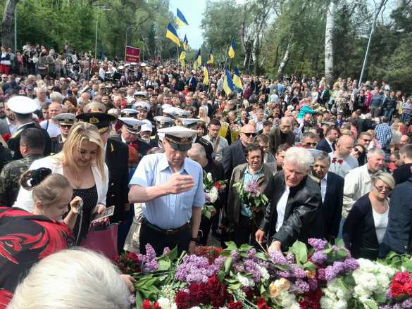 Смерти вопреки: одесситы вышли на улицы в День Победы (ФОТО, ВИДЕО) | Русская весна